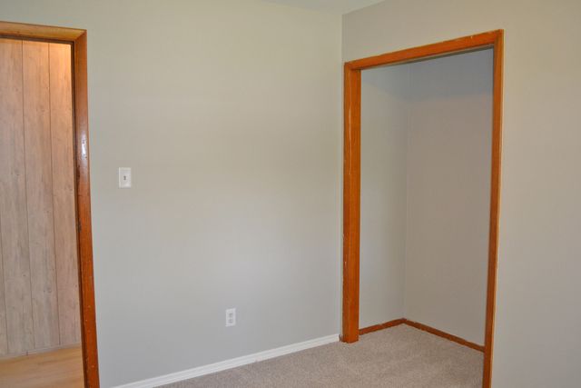 2956 W 75th Lane, Merrillville, IN 46410