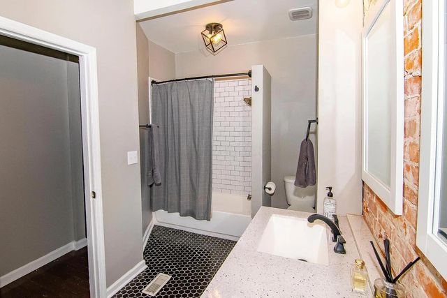 395-397 Stoddart Avenue, Columbus, OH 43205