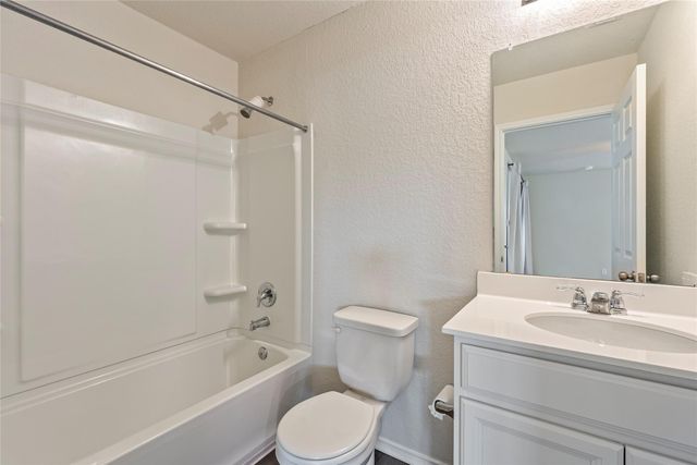 420 Bella Luna WAY, Liberty Hill, TX 78642