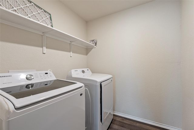 420 Bella Luna WAY, Liberty Hill, TX 78642