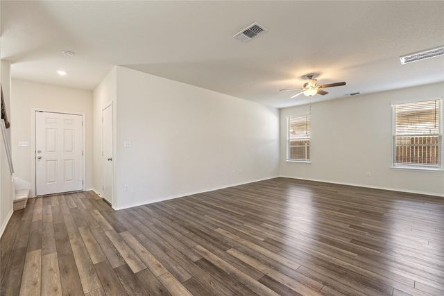 420 Bella Luna WAY, Liberty Hill, TX 78642