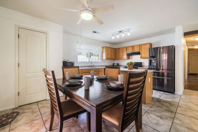 483 Ridge Stone Drive SW, Albuquerque, NM 87121