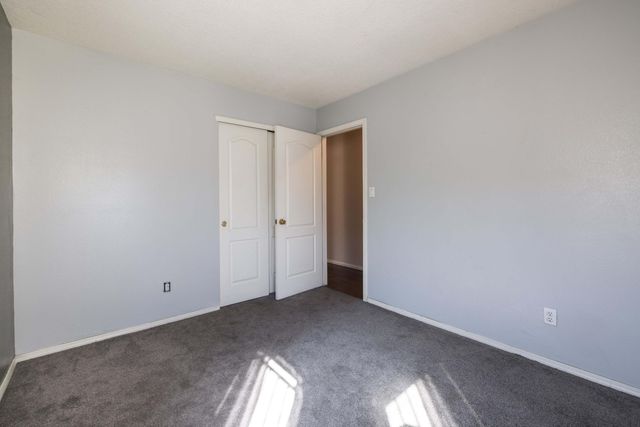 483 Ridge Stone Drive SW, Albuquerque, NM 87121