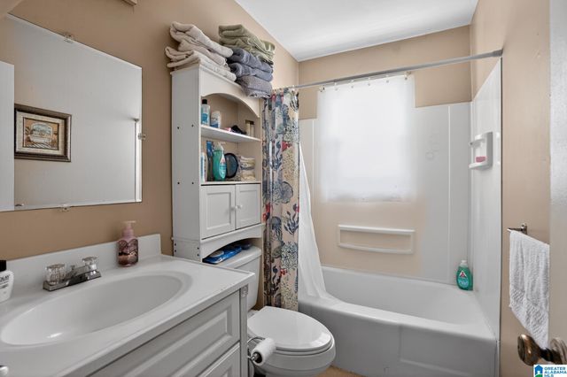 5501 CRUCE ROAD, Adamsville, AL 35005