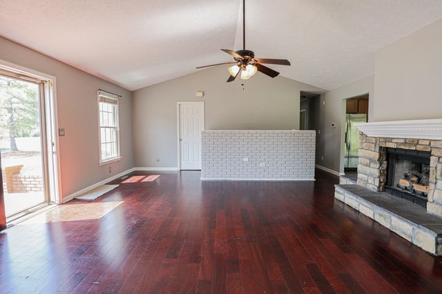 6415 Waid Circle, Paducah, KY 42001
