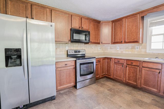 6415 Waid Circle, Paducah, KY 42001