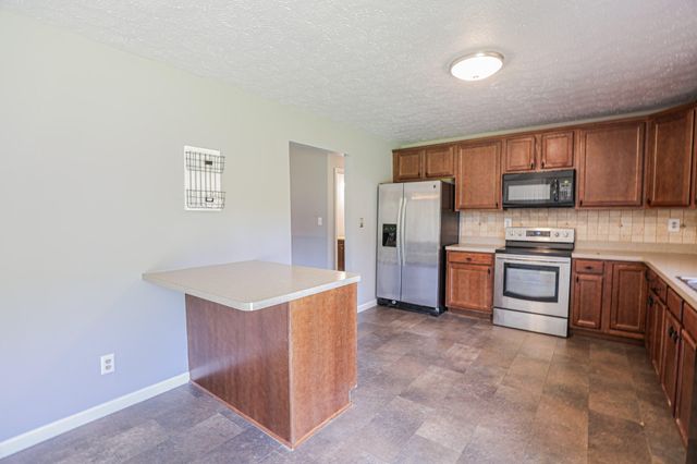 6415 Waid Circle, Paducah, KY 42001