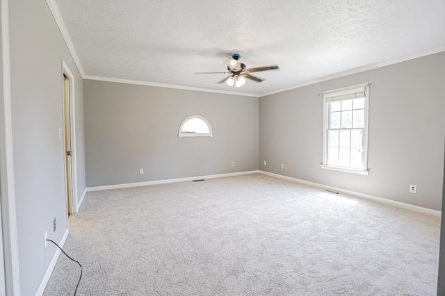 6415 Waid Circle, Paducah, KY 42001
