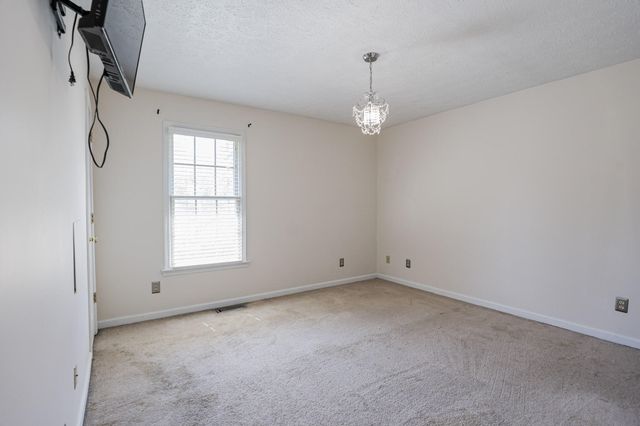 6415 Waid Circle, Paducah, KY 42001