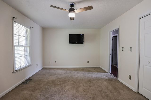 6415 Waid Circle, Paducah, KY 42001