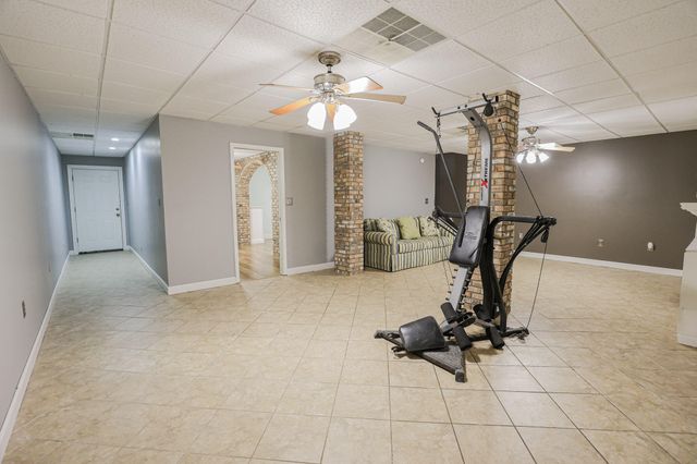 6415 Waid Circle, Paducah, KY 42001