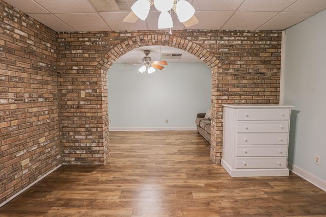 6415 Waid Circle, Paducah, KY 42001