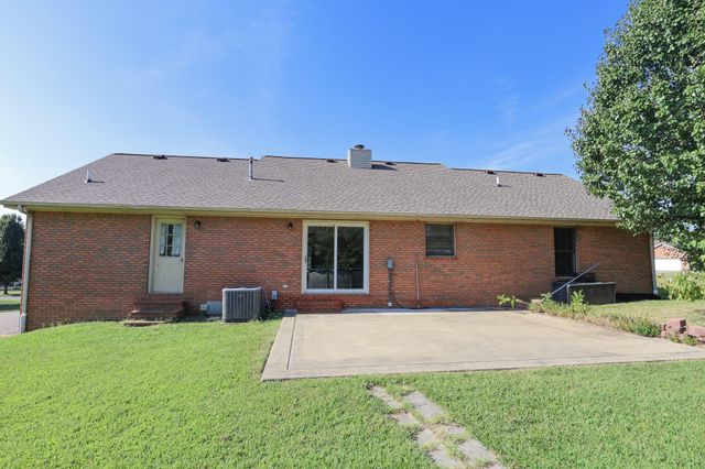 6415 Waid Circle, Paducah, KY 42001