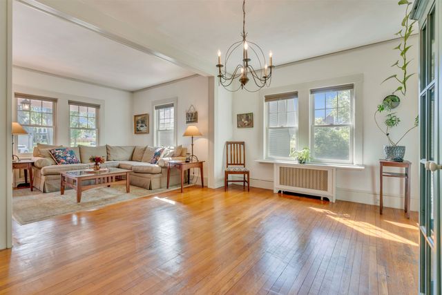 173 Winnacunnet Road, Hampton, NH 03842