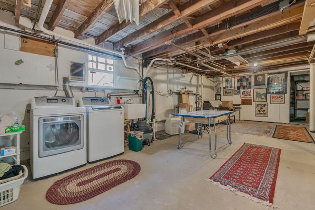 173 Winnacunnet Road, Hampton, NH 03842