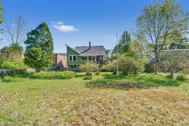 173 Winnacunnet Road, Hampton, NH 03842