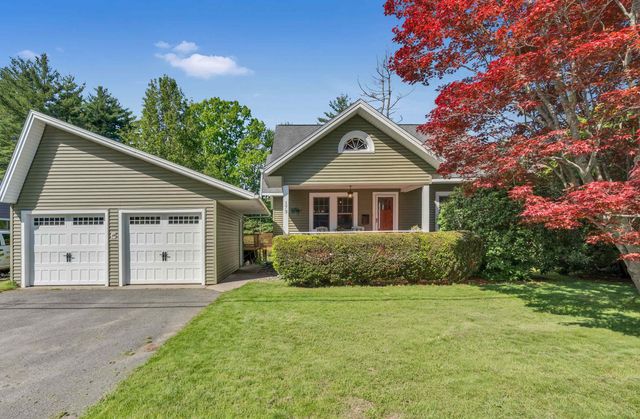 173 Winnacunnet Road, Hampton, NH 03842