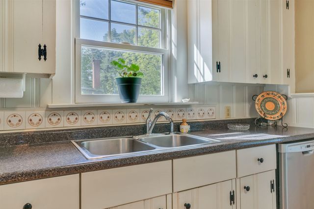 173 Winnacunnet Road, Hampton, NH 03842