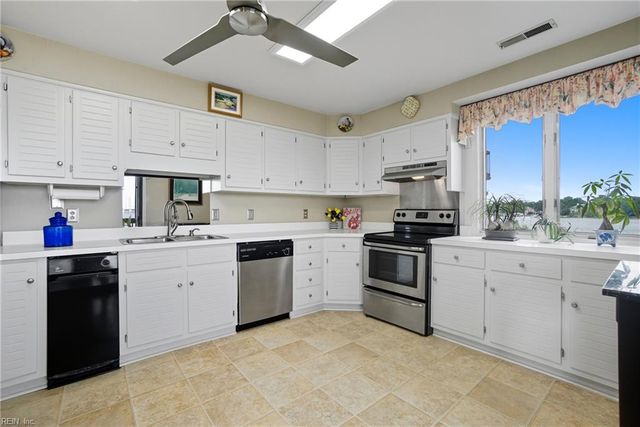 4257 Hatton Point Ln Unit 44, Portsmouth, VA 23703