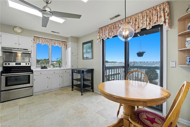 4257 Hatton Point Ln Unit 44, Portsmouth, VA 23703