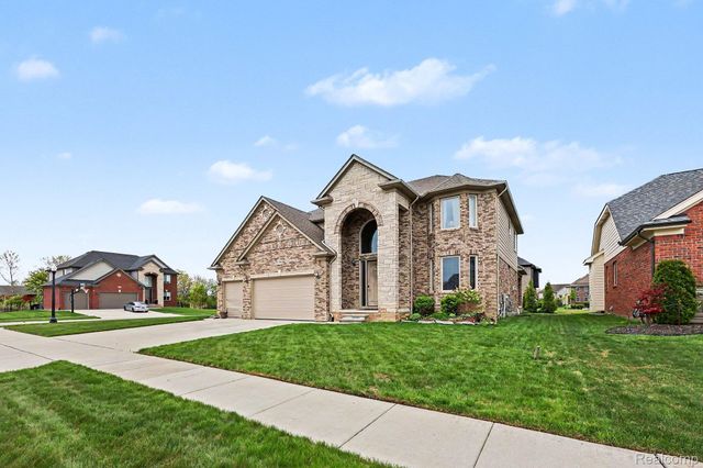 17198 Chianti Court, Macomb Township, MI 48042