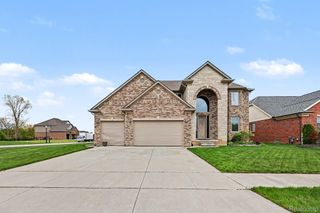 17198 Chianti Court, Macomb Township, MI 48042