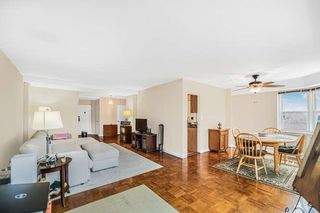 235 Garth Road E5I, Scarsdale, NY 10583