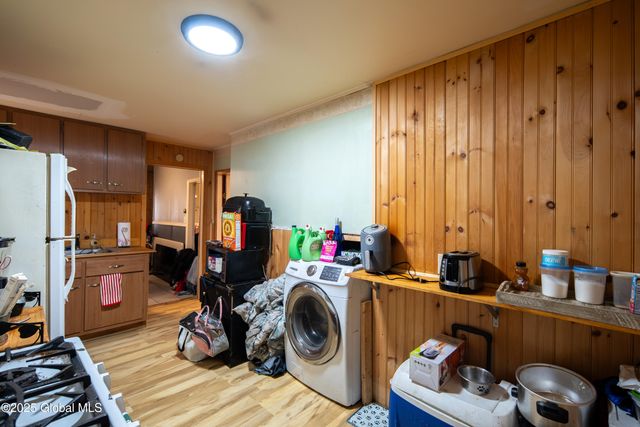 17 7th Street, Watervliet, NY 12189