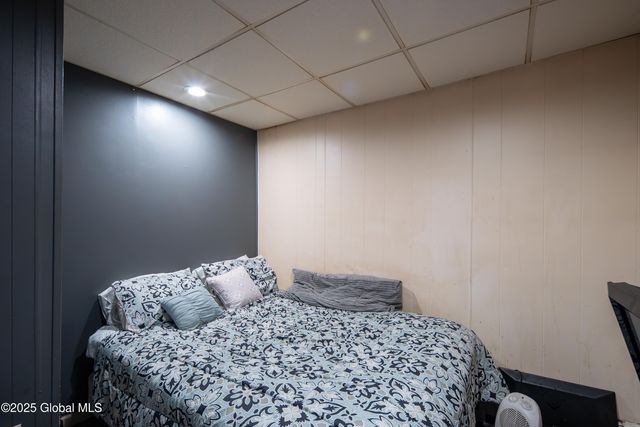 17 7th Street, Watervliet, NY 12189