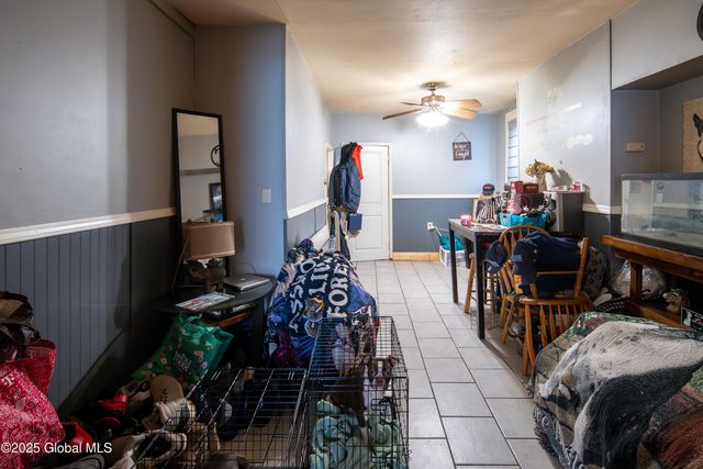 17 7th Street, Watervliet, NY 12189