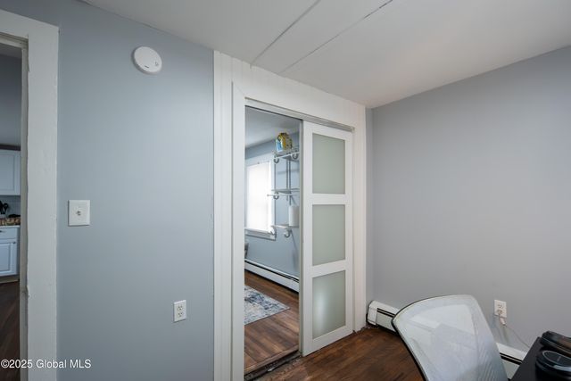 17 7th Street, Watervliet, NY 12189