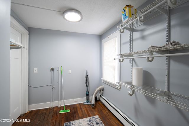 17 7th Street, Watervliet, NY 12189