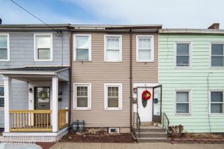 17 7th Street, Watervliet, NY 12189