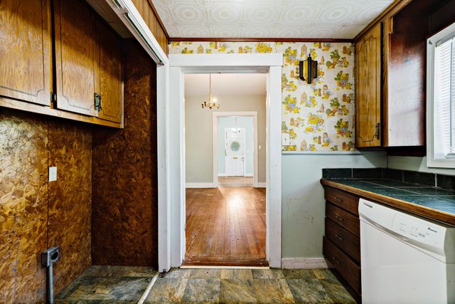 1363 Pine Bluff Street, Paris, TX 75460