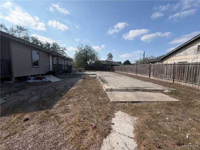 544 Garcia Avenue, Mercedes, TX 78570