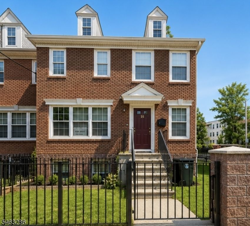 25 Holland St, Newark City, NJ 07103 — exterior
