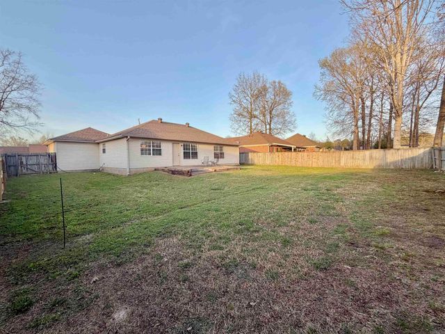 21 Silverado Court, Cabot, AR 72023