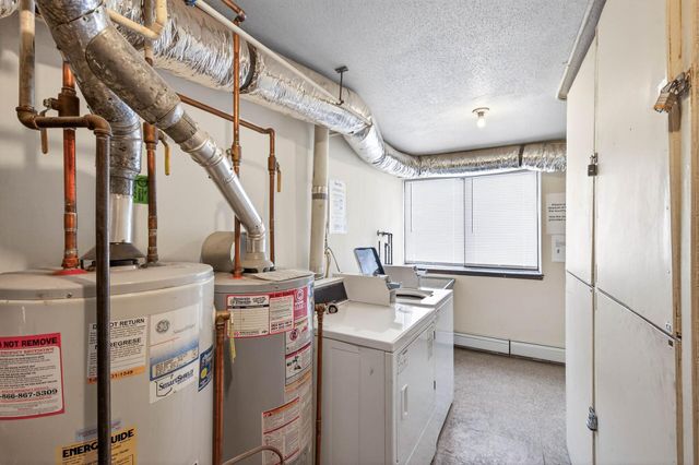 2725 Virginia Avenue N, New Hope, MN 55427