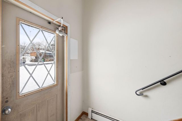 2725 Virginia Avenue N, New Hope, MN 55427