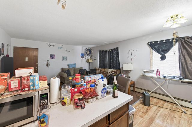 2725 Virginia Avenue N, New Hope, MN 55427