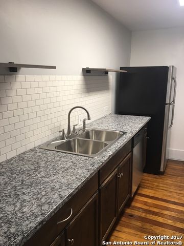 203 Devine St Apt 1, San Antonio, TX 78210
