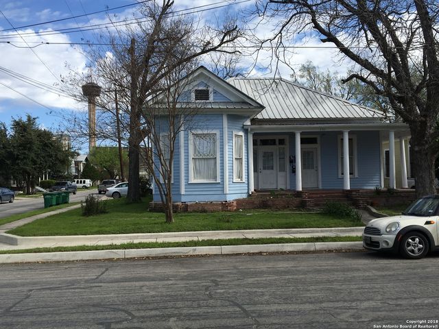 203 Devine St Apt 1, San Antonio, TX 78210