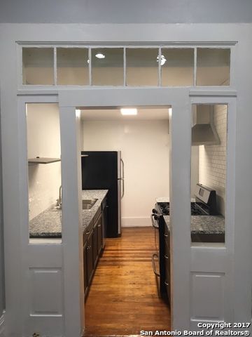 203 Devine St Apt 1, San Antonio, TX 78210