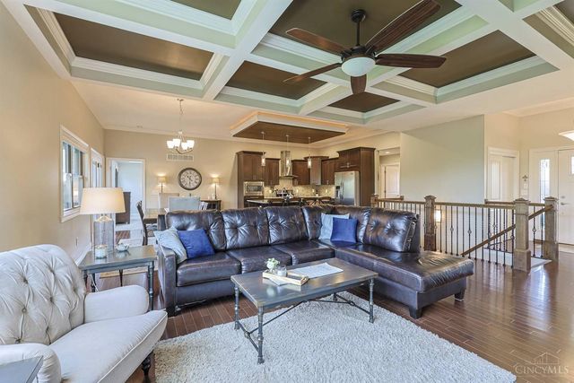 876 Madison Ridge Road, Lawrenceburg, IN 47025