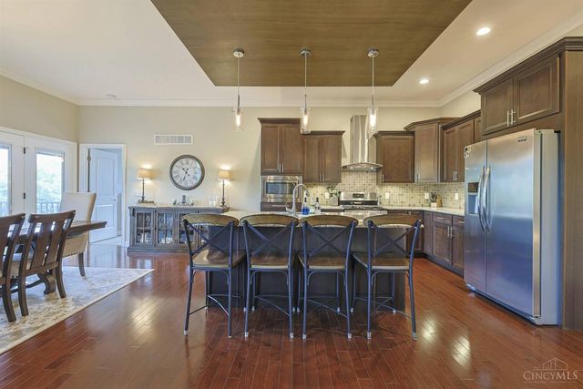876 Madison Ridge Road, Lawrenceburg, IN 47025