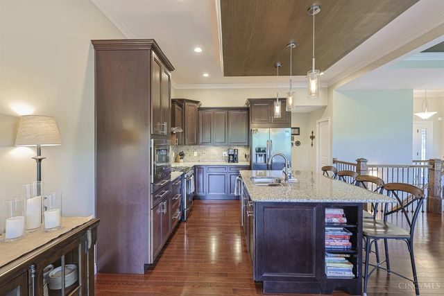 876 Madison Ridge Road, Lawrenceburg, IN 47025