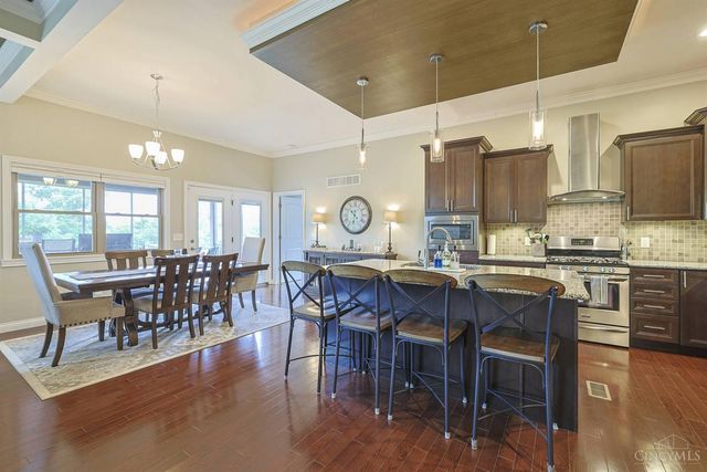 876 Madison Ridge Road, Lawrenceburg, IN 47025