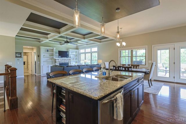 876 Madison Ridge Road, Lawrenceburg, IN 47025