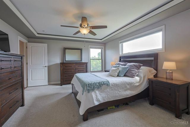 876 Madison Ridge Road, Lawrenceburg, IN 47025