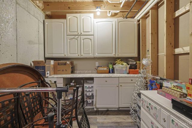 876 Madison Ridge Road, Lawrenceburg, IN 47025